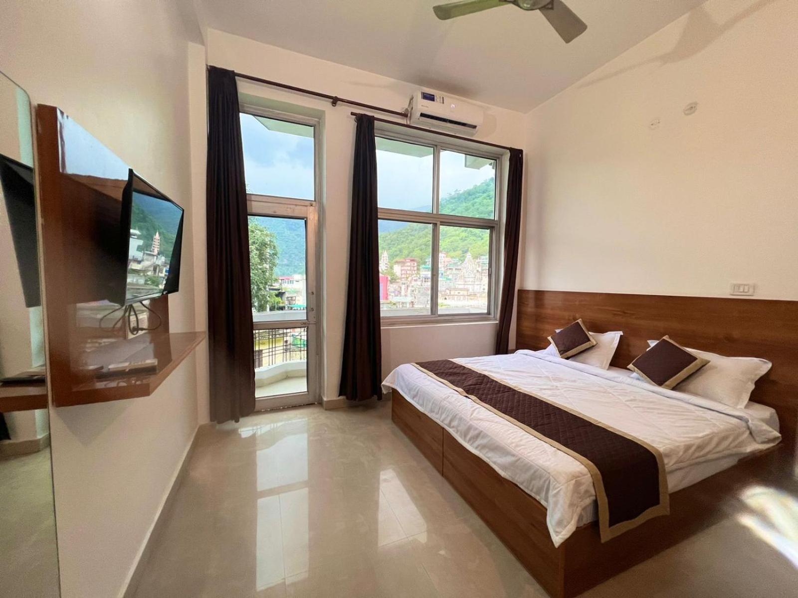 Hotel Manikut Rishikesh Room photo